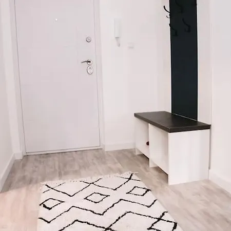 White Апартаменты